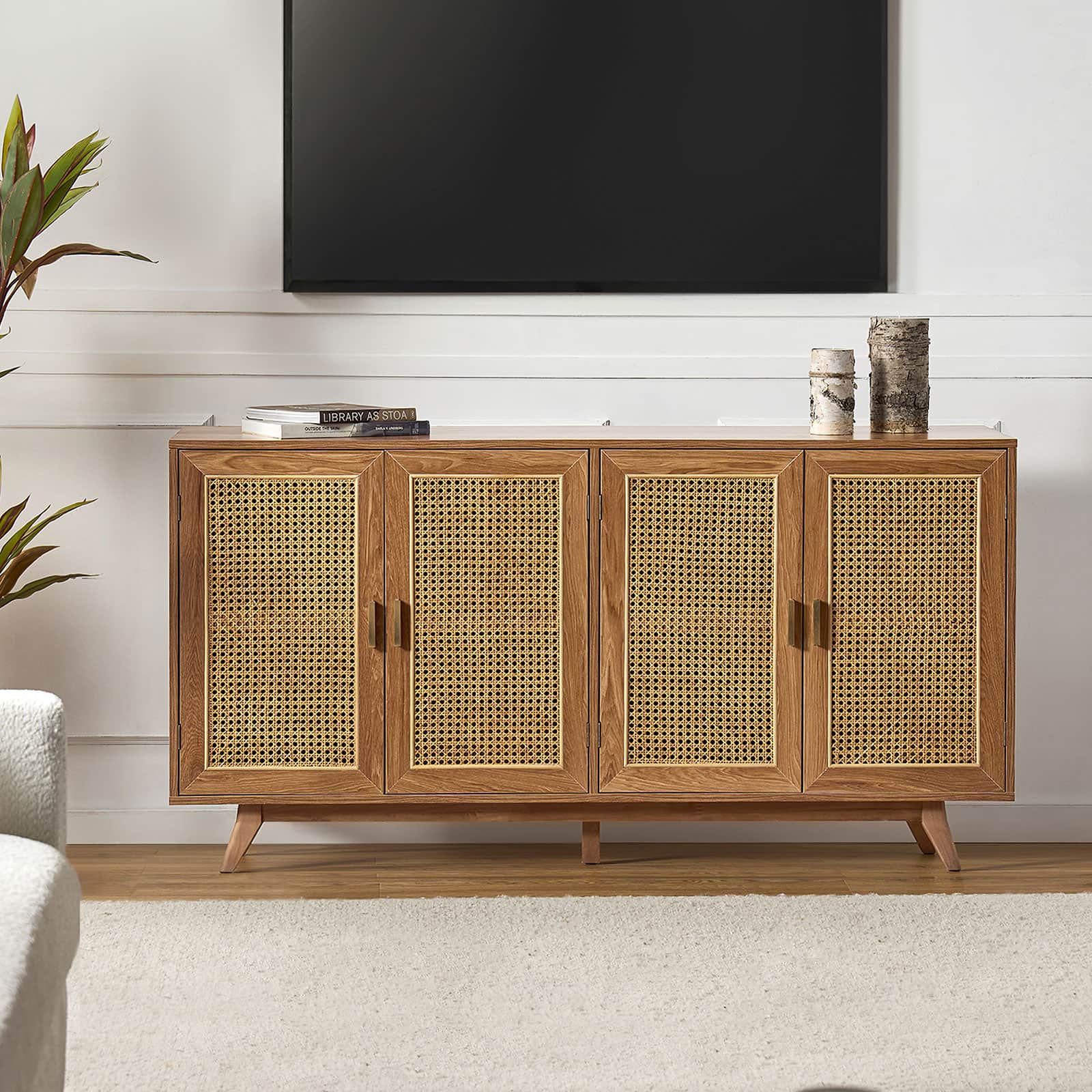 Meuble TV de 65 po avec 4 portes en rotin, 2 étagères intérieures et pieds en bois massif | Noyer / Noir / Chêne | Simple
