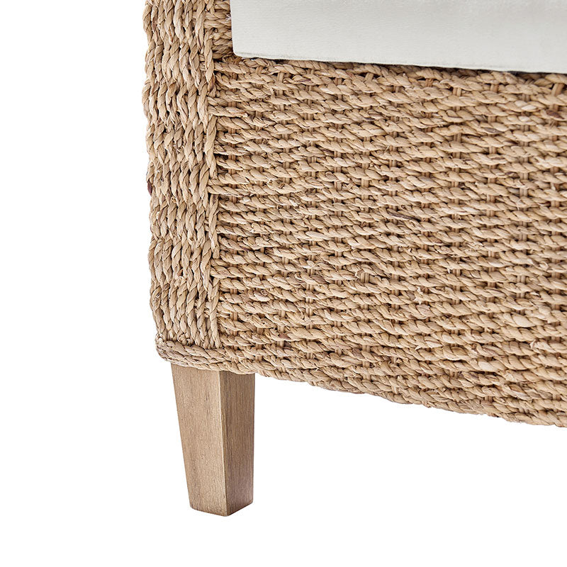 Banc de rangement en rotin à couvercle relevable avec coussin rembourré, accoudoirs et pieds effilés en bois massif | Naturel | Individuel