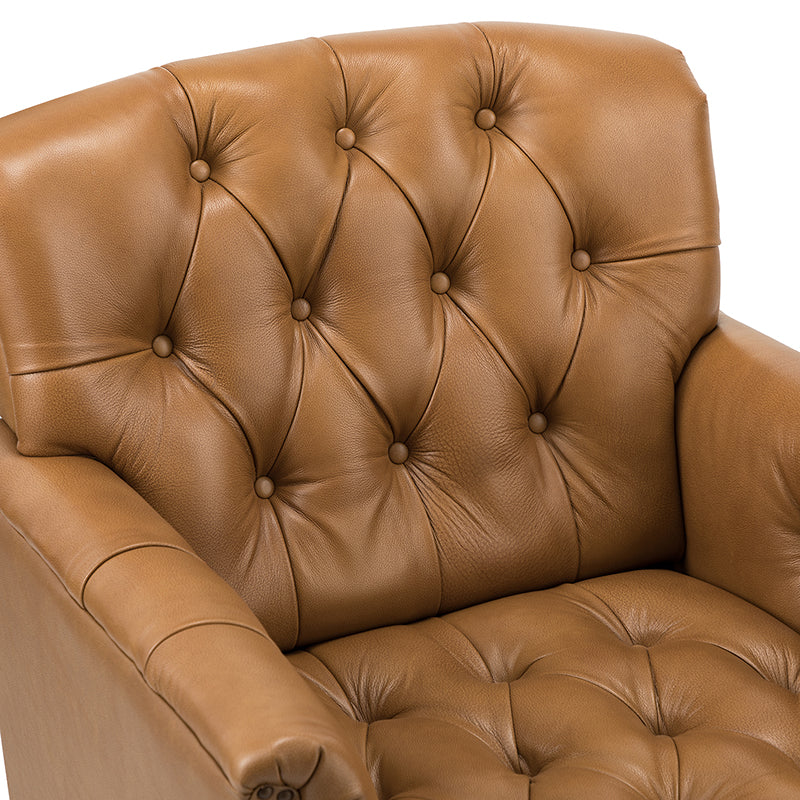 Fauteuil capitonné en cuir véritable avec clous décoratifs, assise en ressorts et mousse et pieds tournés en bois massif marron | Camel / Bordeaux / Noir / Beige / Marron / Marine | Monoplace