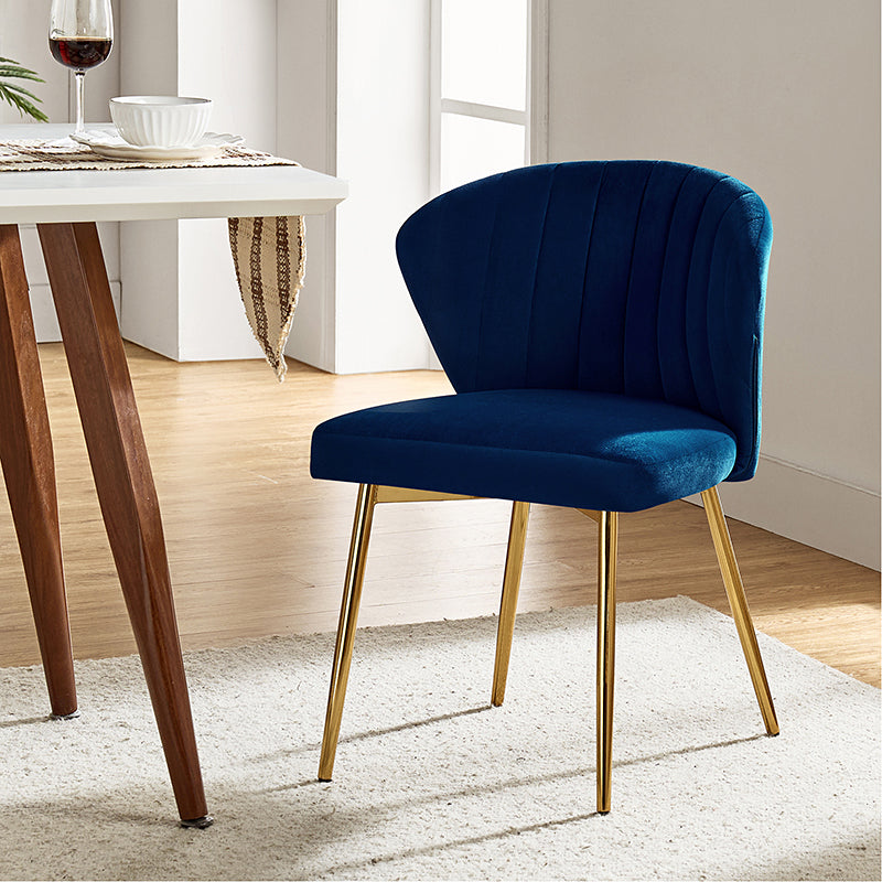 Chaise d'appoint capitonnée en velours avec rembourrage en mousse et pieds en métal doré | Jaune / Orange / Bleu sarcelle / Sauge / Rose / Bleu marine / Rouge / Vert / Fuchsia / Ivoire / Noir / Moutarde / Fauve | Siège unique
