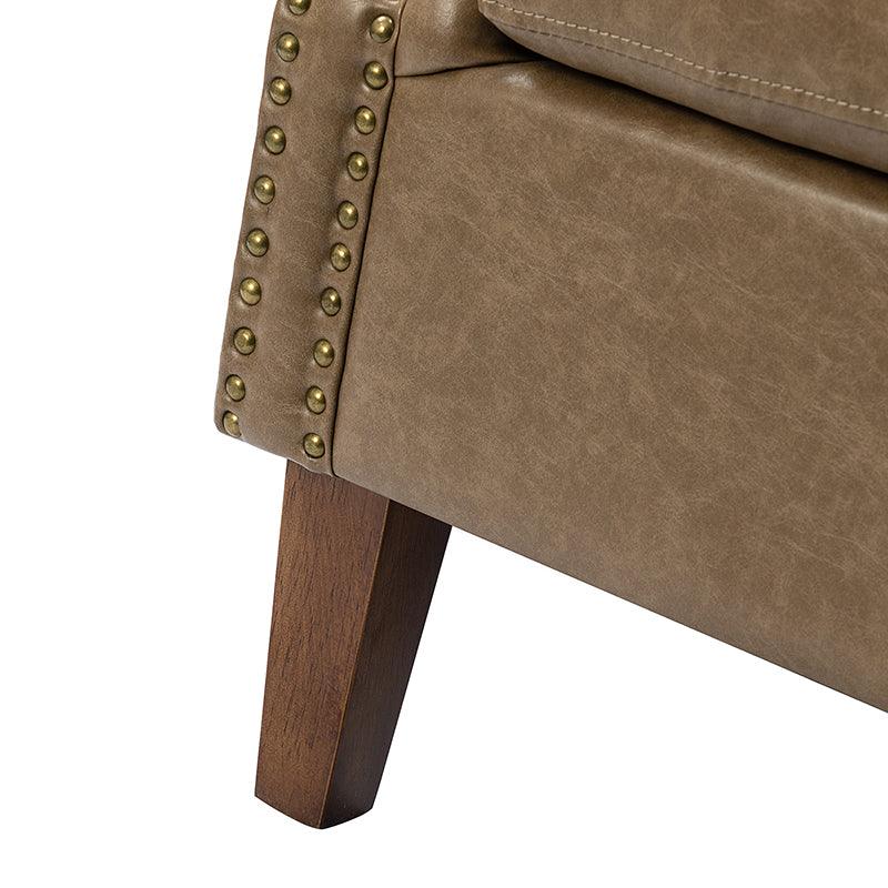 Fauteuil en cuir PU de couleur camel avec garniture cloutée, accoudoirs arrondis, rembourrage en mousse et pieds en bois de noyer massif | Marron / Camel / Taupe / Marine / Noir | Siège unique