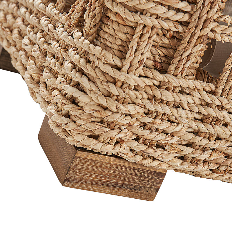 Banc de rangement à abattant en jacinthe d'eau avec détails sculptés, accoudoirs cylindriques et pieds en bois d'acacia | Naturel | Simple