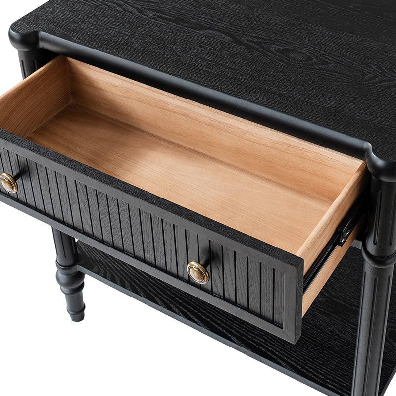 Table de chevet et d'appoint à tiroirs cannelés avec prises USB/Type-C intégrées et pieds en bois massif tournés | Noyer / Noir / Marron | 1 tiroir ou 3 tiroirs
