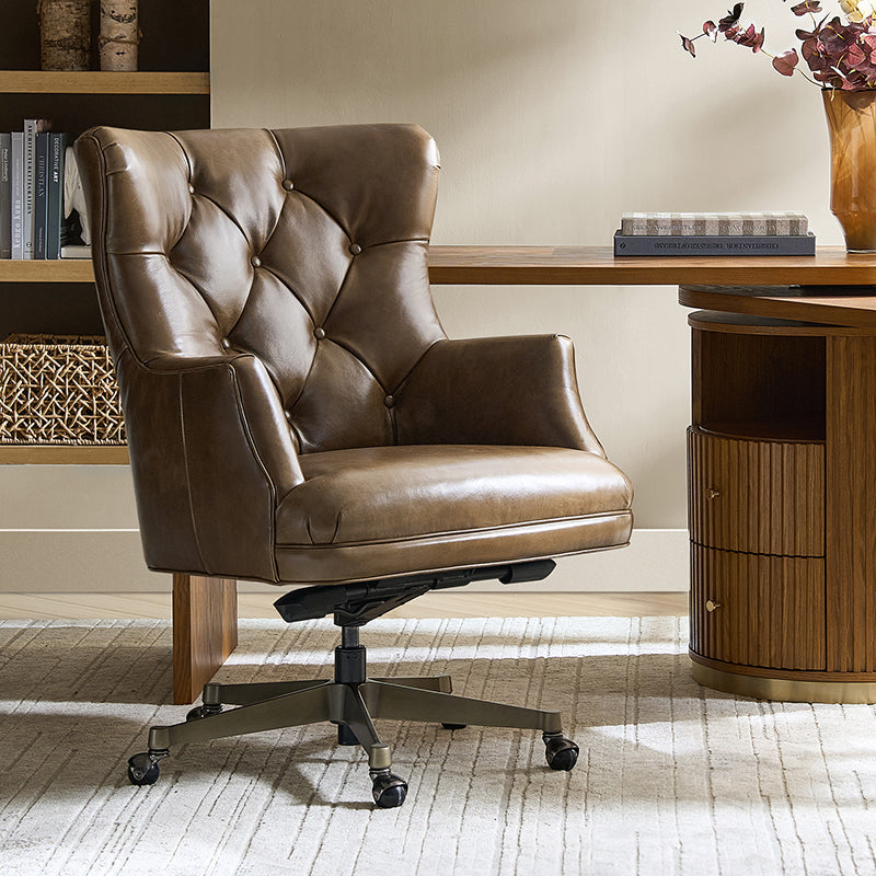 Fauteuil de bureau capitonné à dossier haut en cuir véritable avec hauteur réglable, inclinaison verrouillable et base en bronze antique | Beige / Camel | Siège unique
