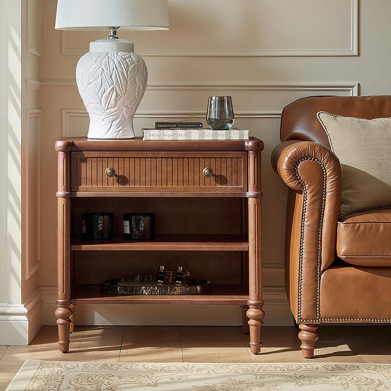 Table de chevet et d'appoint à tiroirs cannelés avec prises USB/Type-C intégrées et pieds en bois massif tournés | Noyer / Noir / Marron | 1 tiroir ou 3 tiroirs
