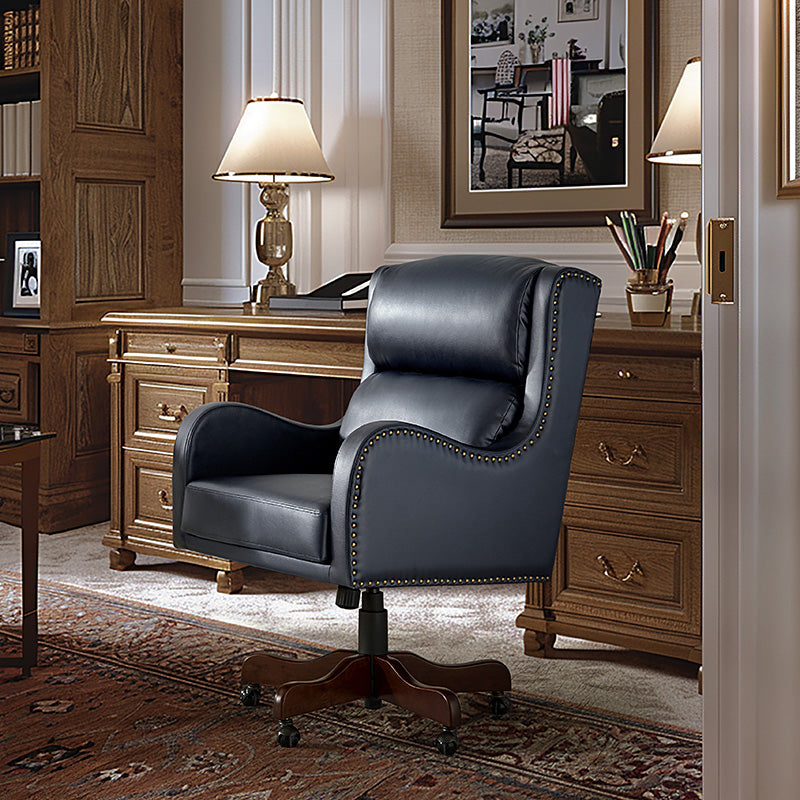Fauteuil de bureau exécutif en cuir PU avec hauteur réglable, inclinaison centrale et pieds en bois d'hévéa | Bleu marine / Beige / Camel | Siège simple