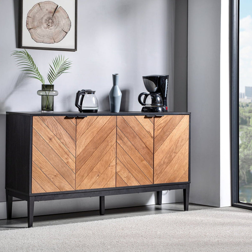 Buffet 4 portes en chevrons de 140 cm avec étagères réglables, pieds en métal et fermeture magnétique | Noir / Noyer | Simple