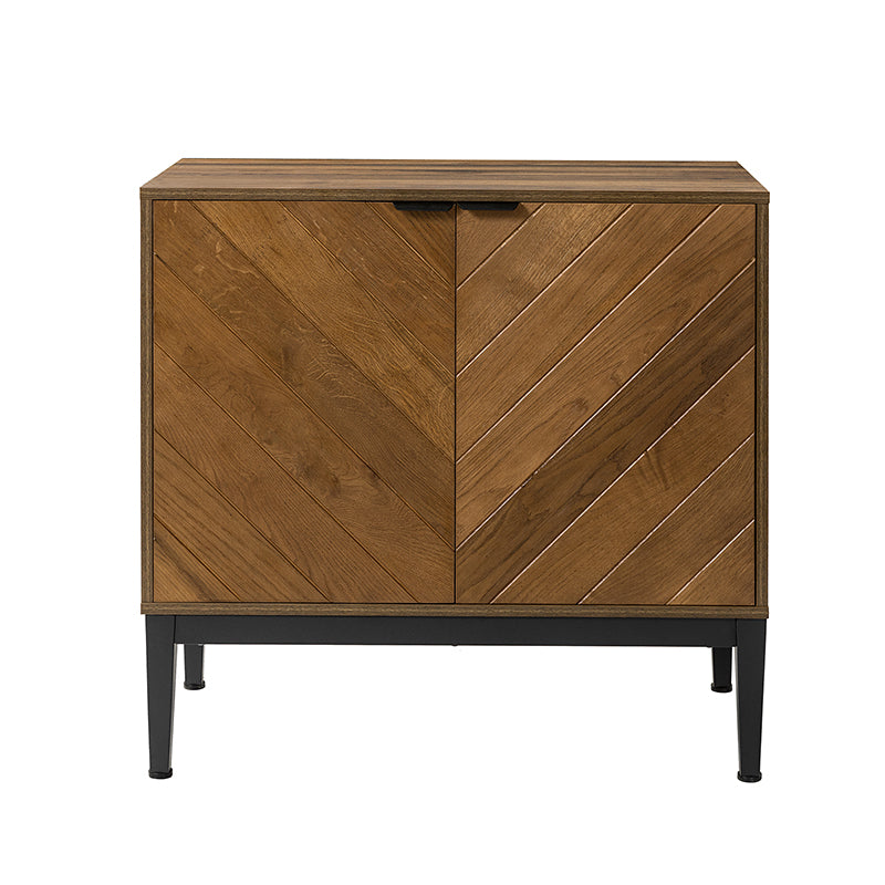 Meuble d'appoint 2 portes à chevrons de 81 cm avec étagères réglables et pieds en métal noir | Noyer | Unité