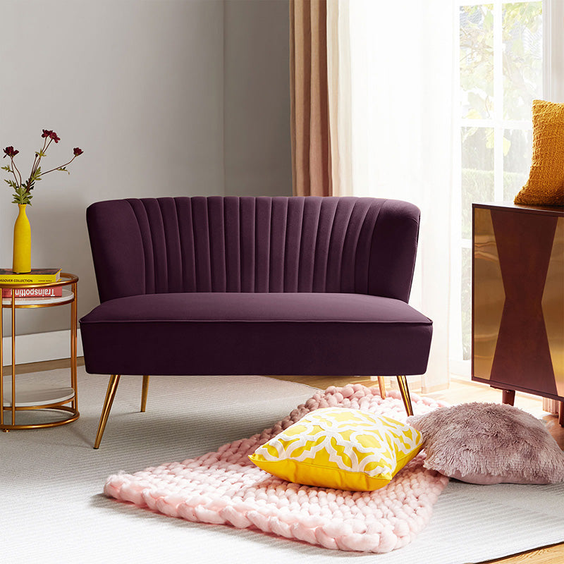 Causeuse capitonnée en velours avec dossier incurvé, rembourrage en mousse et pieds coniques en métal doré | Moutarde / Rose / Sauge / Violet / Bleu marine / Vert / Fuchsia / Havane / Orange / Noir / Sarcelle / Ivoire | 2 places