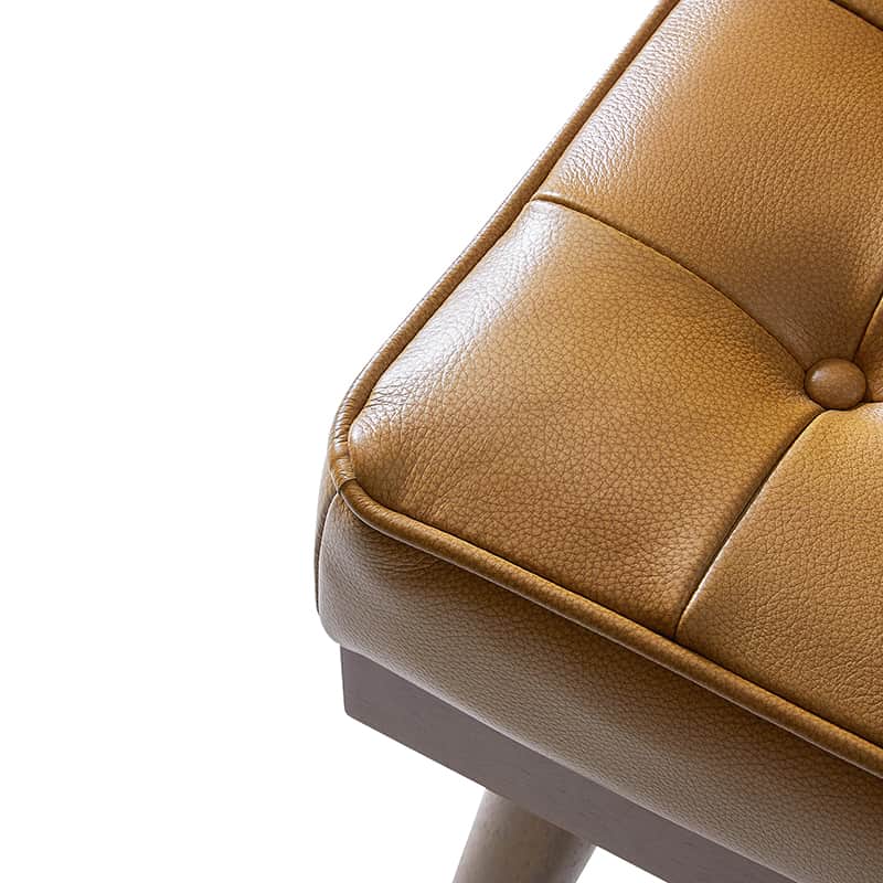 Ottoman en cuir véritable avec rembourrage en mousse et pieds évasés en bois massif | Bleu marine / Camel / Noir | Simple